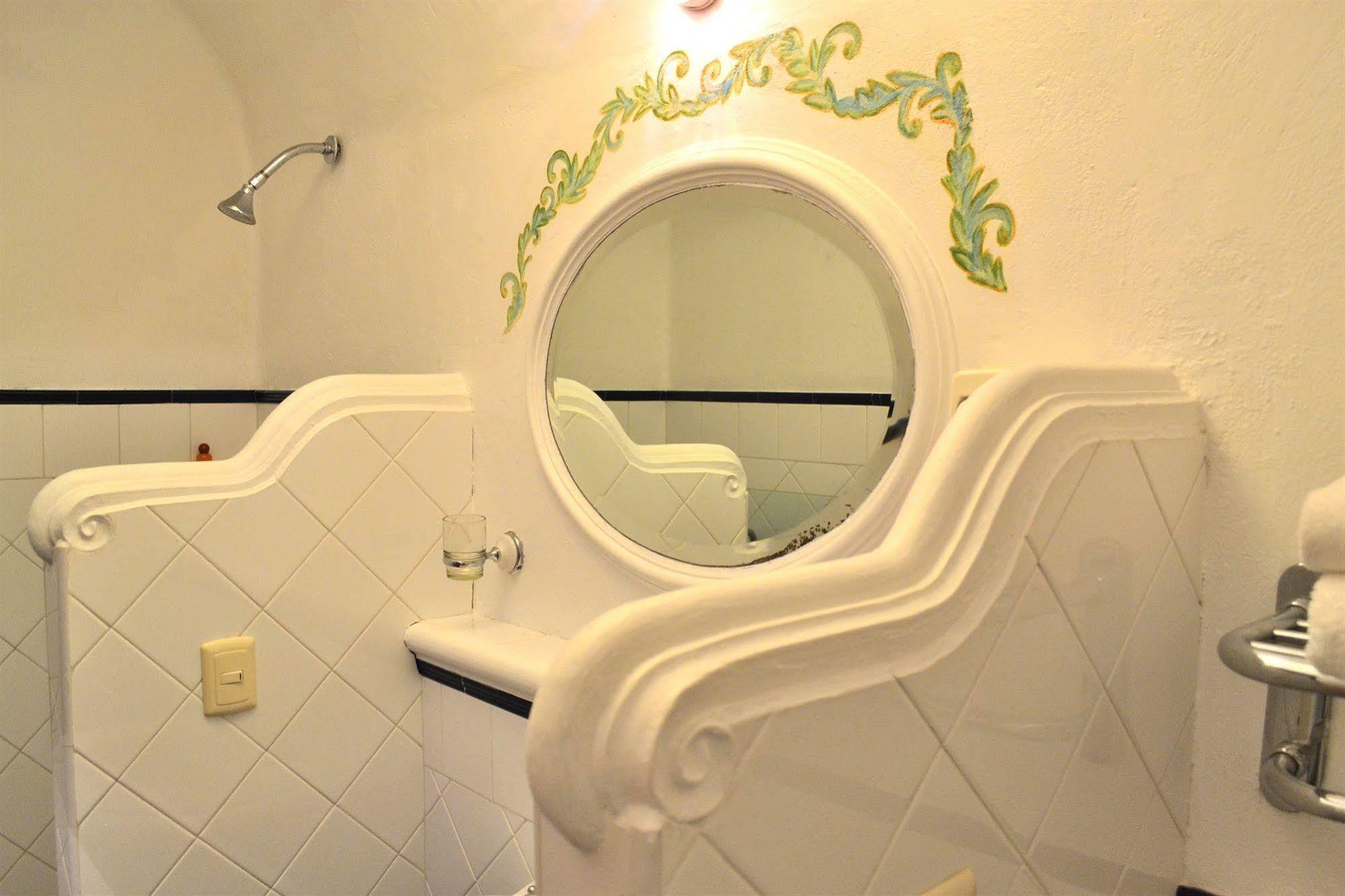 Meson Del Alferez Coatepec Hotel Coatepec  Bagian luar foto